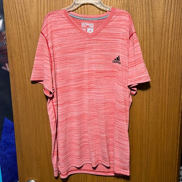 Adidas Dry-Fit T-shirt - Picture 1 of 3